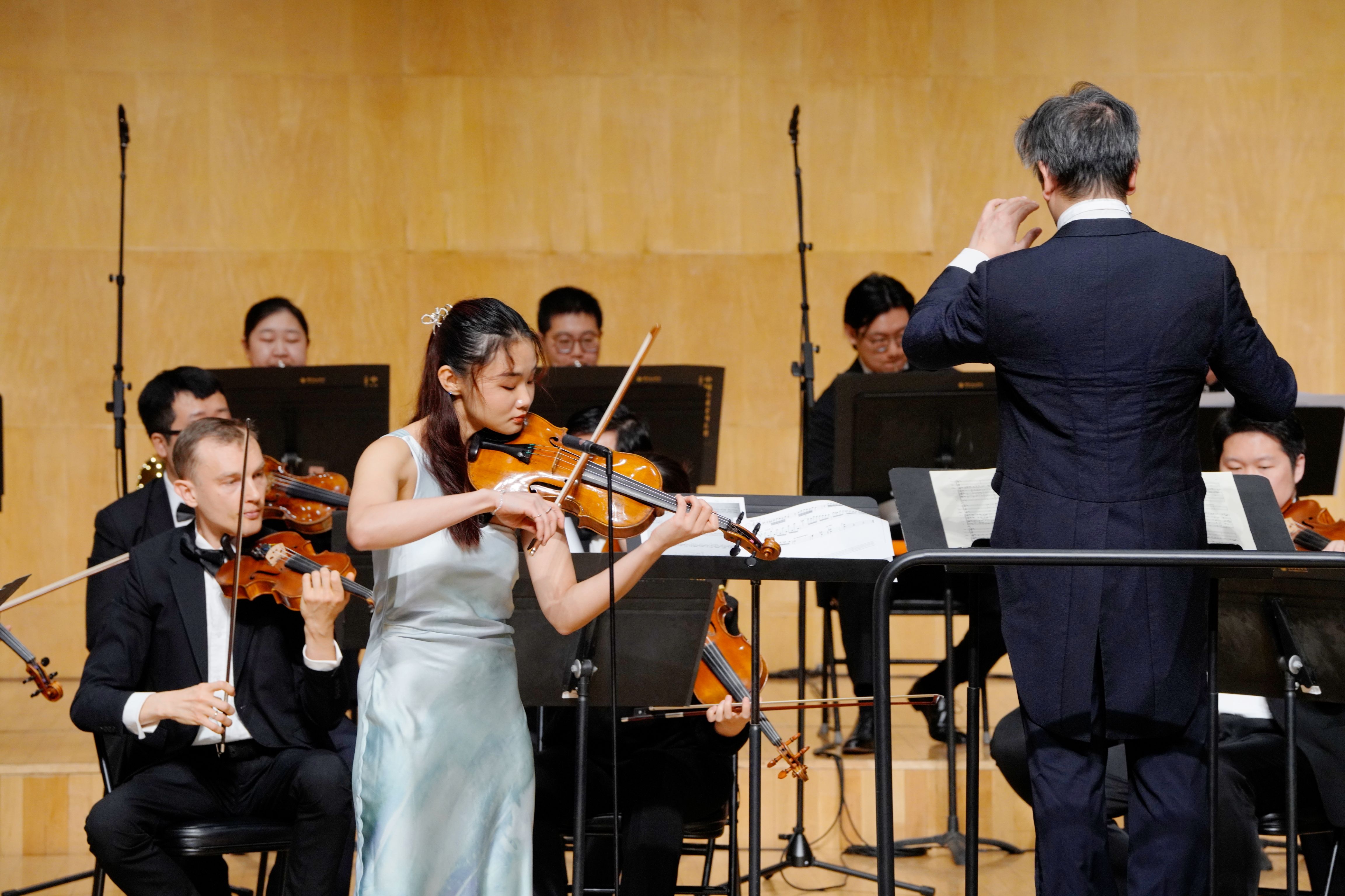 The Medalists of the 2023 Global Music Education League Violin